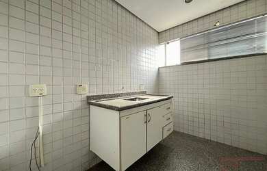 Imagem 9: Edifício Comercial em CENTRO