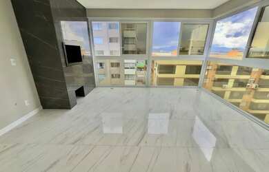 Imagem 4: 3 quartos de barbada junto da praça da flavio boyanovisk