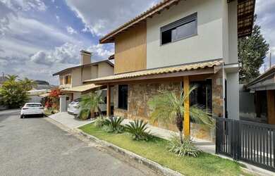 Imagem 2: Casa maravilhosa de porteira fechada na melhor localização de Atibaia