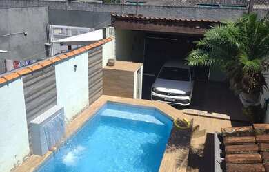 Imagem 1: Casa em Caraguatatuba. Piscina, Churrasqueira, Acomodam 10 pessoase2 Vagas...