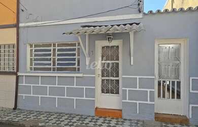 Imagem: A casa possui 2 Dormitórios, 1 Banheiro, 140m² de Área e