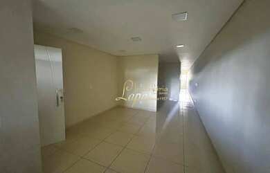 Imagem: O apartamento possui 3 Dormitórios, 1 Banheiro, 80m² de Área