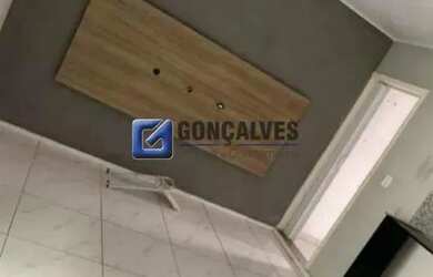 Imagem: A casa possui 2 Dormitórios, 1 Banheiro, 1 Vaga na garagem