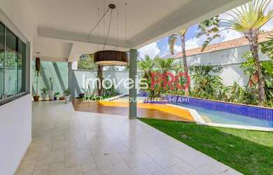 Imagem: A casa em condomínio possui 4 Dormitórios, 5 Banheiros, 4