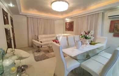 Imagem: O apartamento possui 3 Dormitórios, 2 Banheiros, 1 Vaga na