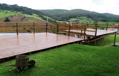 Imagem 1: LINDA CHÁCARA COM UMA DESLUMBRANTE VISTA PARA CACHOEIRA