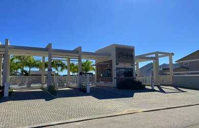 Imagem: O terreno possui 189m² de Área e está localizado em Beira