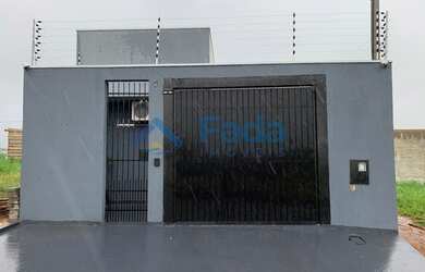 Imagem: A casa possui 3 Dormitórios, 2 Banheiros, 110m² de Área e