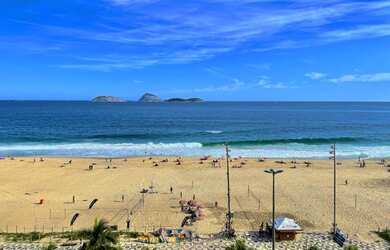 Imagem 12: Cobertura ampla na Vieira Souto - casa suspensa em frente ao mar