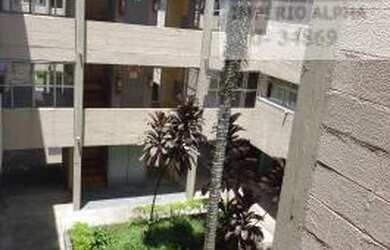 Imagem: O apartamento possui 3 Dormitórios, 1 Banheiro, 1 Vaga na garagem