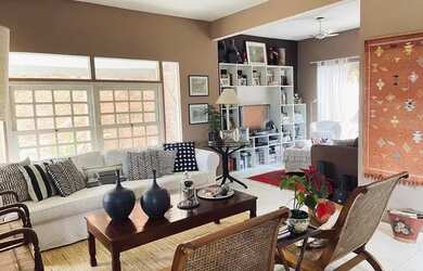 Imagem: A casa em condomínio possui 3 Dormitórios, 2 Banheiros, 2