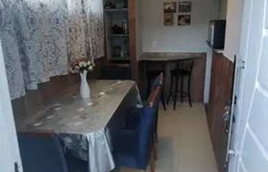 Imagem: A casa possui 2 Dormitórios, 1 Banheiro, 1 Vaga na garagem