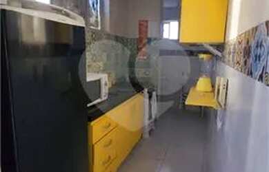 Imagem: O apartamento possui 2 Dormitórios, 2 Banheiros, 1 Vaga na