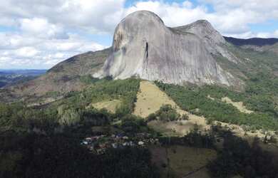 Imagem: A fazenda e possui Dormitórios, Suítes, Banheiros, 20000-0m²
