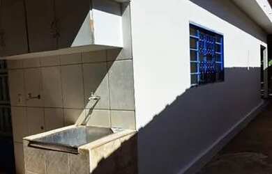 Imagem 12: Casa pescador aposentado, 600 metros do rio grande em Fronteira-MG