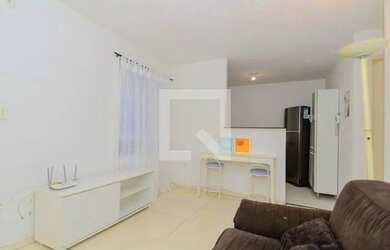 Imagem: O apartamento possui 1 Dormitório, 1 Banheiro, 1 Vaga na garagem