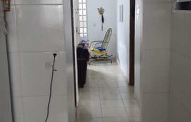 Imagem 2: Oportunidade de Negocio 02 Casas no Lote de Esquinão QR501