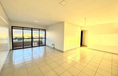 Imagem: O apartamento possui 4 Dormitórios, 3 Banheiros, 2 Vagas na