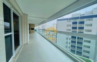 Imagem: O apartamento à venda possui 3 Dormitórios, 5 Banheiros, 3