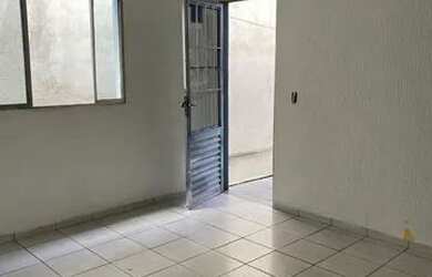 Imagem 2: Casa Jd.Las Vegas Prox Padaria City Bread-R$ 800,00 aceita deposito