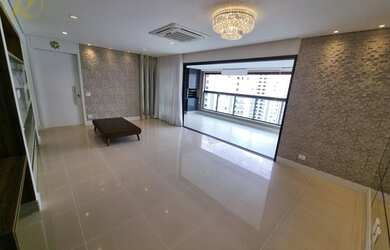 Imagem: O apartamento possui 3 Dormitórios, 5 Banheiros, 3 Vagas na