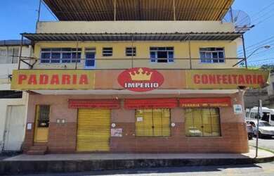 Imagem: A casa possui 3 Dormitórios, 2 Banheiros e 2 Vagas na garagem