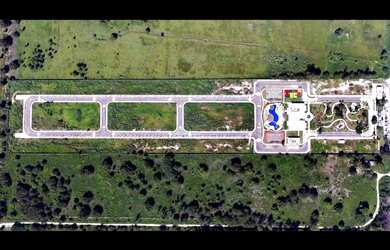 Imagem 2: Terreno num condomínio Resort localizado na Rio Santos, Rua ao lado do...