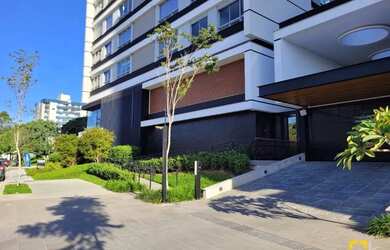 Imagem: O apartamento possui 3 Dormitórios, 4 Banheiros, 2 Vagas na