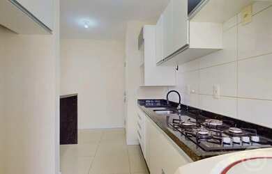 Imagem 8: Apartamento semimobiliado com sacada e churrasqueira na Trindade