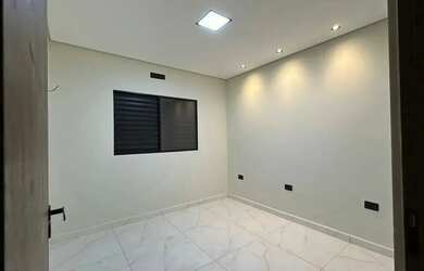 Imagem 10: Casa de condomínio para venda possui 140 metros quadrados com 3 quartos