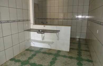 Imagem 10: QR 110 Ótimo Apartamento Terreo com 2 Quartos Escriturado Lado Metrô...