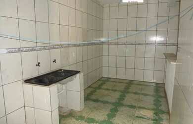 Imagem 16: QR 110 Ótimo Apartamento Terreo com 2 Quartos Escriturado Lado Metrô...