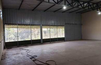 Imagem: O depósito possui 300m² de Área e está localizado em Igarapé