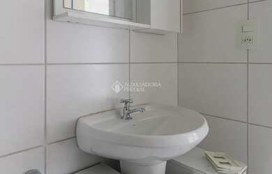 Imagem 8: Amplo apartamento 2 dorm com vaga escriturada no bairro Cavalhada