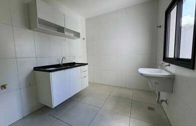 Imagem: O apartamento possui 1 Dormitório, 1 Banheiro, 32m² de Área