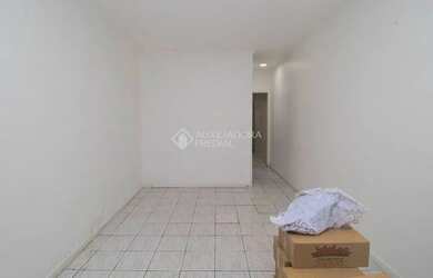 Imagem: A casa possui 2 Dormitórios, 2 Banheiros, 1 Vaga na garagem