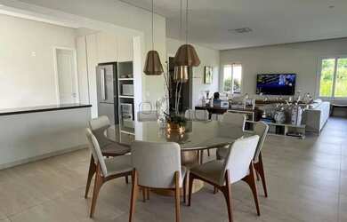 Imagem 7: Sobrado à venda em Itupeva, Residencial Fazenda da Grama, com 3 suítes,...