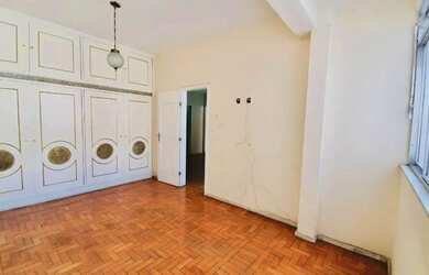 Imagem: O apartamento possui 3 Dormitórios, 2 Banheiros, 125m² de