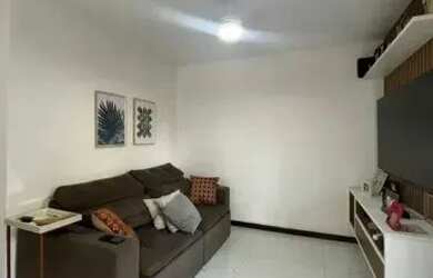 Imagem: A casa possui 3 Dormitórios, 2 Banheiros, 1 Vaga na garagem