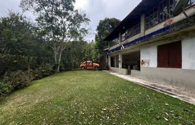 Imagem: A chácara possui 1.000m² de Área e está localizado em Juquitiba