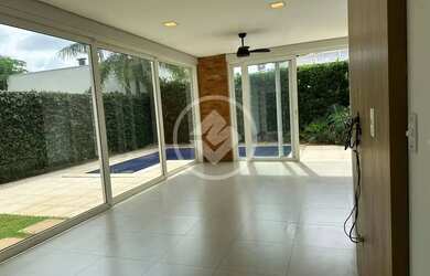 Imagem 4: CASA ALTO PADRÃO 4 SUÍTES CLOSET - PISCINA - ESPAÇO GOUTMET - TERRENO...