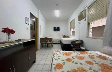 Imagem: A kitnet possui 1 Dormitório, 1 Banheiro, 30m² de Área e