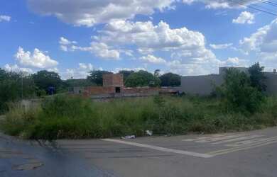 Imagem: O terreno possui 449m² de Área e está localizado em Jardim