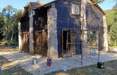 Imagem: A chácara possui 3.500m² de Área e está localizado em Campina