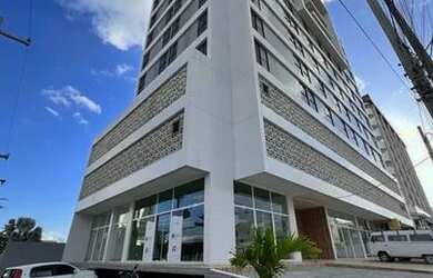 Imagem: O apartamento possui 1 Dormitório, 1 Banheiro, 1 Vaga na garagem