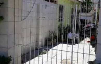 Imagem: A casa em condomínio possui 2 Dormitórios, 1 Banheiro, 1 Vaga