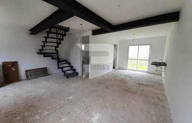 Imagem: A casa em condomínio possui 3 Dormitórios, 3 Banheiros, 2