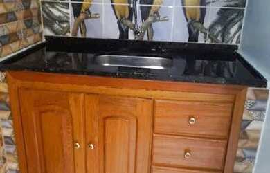 Imagem: O apartamento possui 1 Dormitório, 1 Banheiro, 1 Vaga na garagem