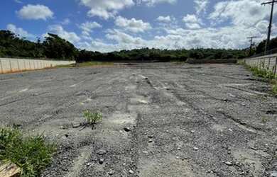 Imagem: O terreno possui 22.000m² de Área e está localizado em Cajazeiras