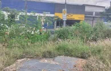 Imagem: O terreno possui 915m² de Área e está localizado em Carlos